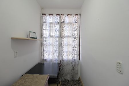 Casa de condomínio para alugar com 170m², 3 quartos e 2 vagasCorredor