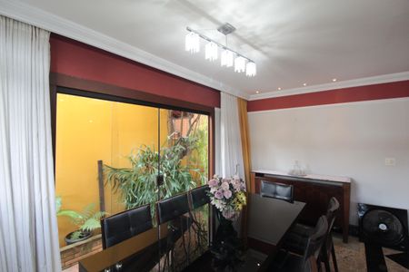 Casa de condomínio para alugar com 170m², 3 quartos e 2 vagasSala de Jantar