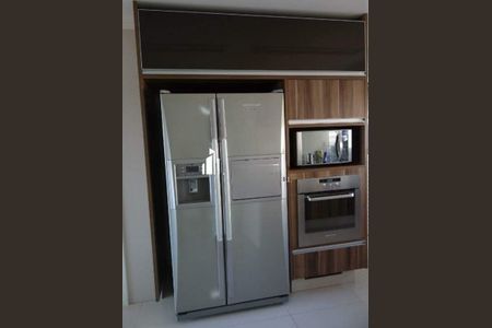 Apartamento à venda com 225m², 3 quartos e 4 vagas