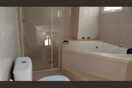 Apartamento à venda com 225m², 3 quartos e 4 vagas