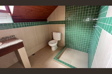 Casa à venda com 900m², 7 quartos e 4 vagasBanheiro da Suíte 3