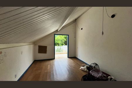 Casa à venda com 900m², 7 quartos e 4 vagasSuíte 4