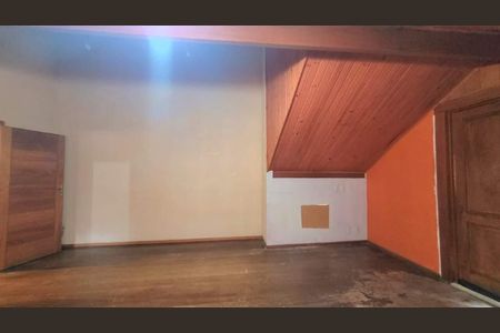 Casa à venda com 7 quartos, 900m² em Vargem Pequena, Rio de Janeiro