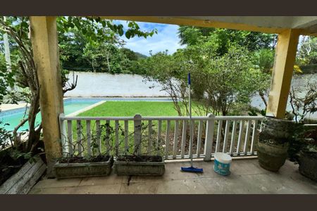 Casa à venda com 900m², 7 quartos e 4 vagasQuintal