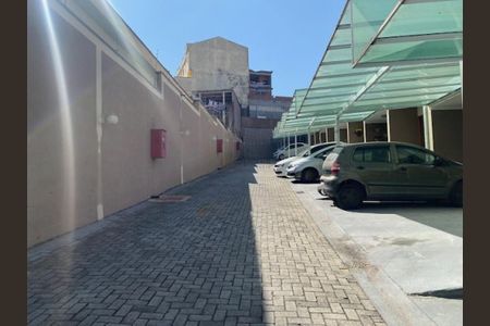 Casa à venda com 85m², 2 quartos e 1 vaga