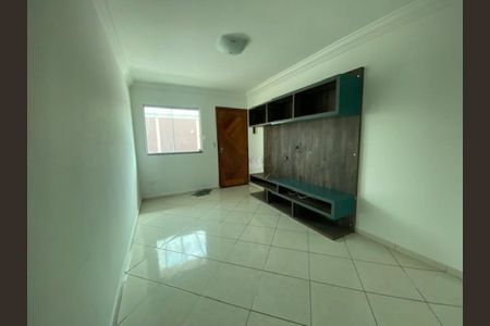 Casa à venda com 85m², 2 quartos e 1 vaga