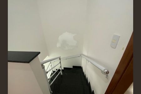 Casa à venda com 85m², 2 quartos e 1 vaga