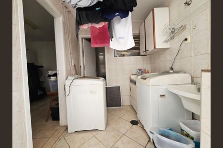 Casa à venda com 125m², 4 quartos e 1 vaga Casa à venda com 125m², 4 quartos e 1 vagaÁrea de Serviço