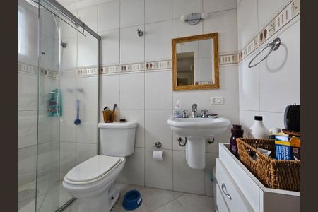 Casa à venda com 125m², 4 quartos e 1 vaga Casa à venda com 125m², 4 quartos e 1 vagaBanheiro da Suíte
