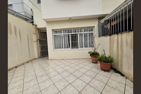 Casa à venda com 125m², 4 quartos e 1 vaga Casa à venda com 125m², 4 quartos e 1 vagaÁrea comum