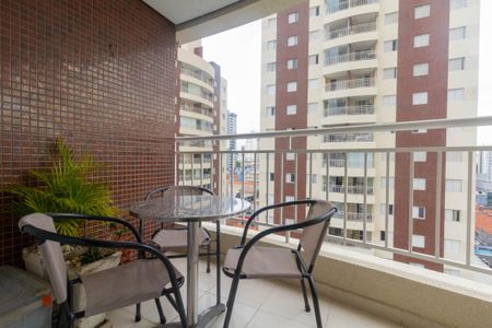 Apartamento à venda com 72m², 3 quartos e 2 vagasVaranda