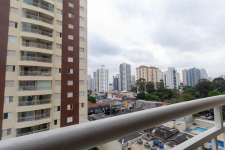 Apartamento à venda com 72m², 3 quartos e 2 vagasVaranda - vista