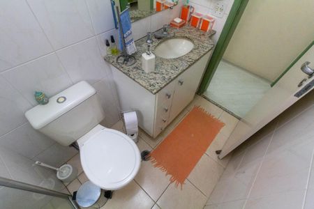 Apartamento à venda com 72m², 3 quartos e 2 vagasBanheiro 2