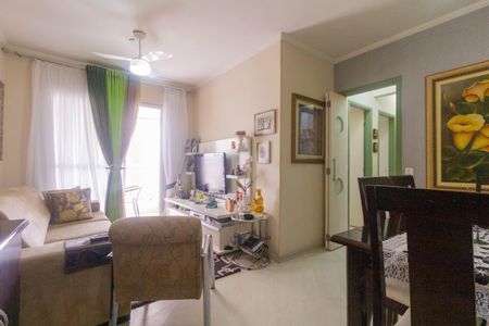 Sala de apartamento à venda com 3 quartos, 72m² em Vila Azevedo, São Paulo