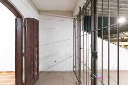 Casa para alugar com 80m², 2 quartos e 1 vagaÁrea comum