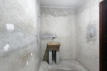 Casa para alugar com 80m², 2 quartos e 1 vagaÁrea de Serviço