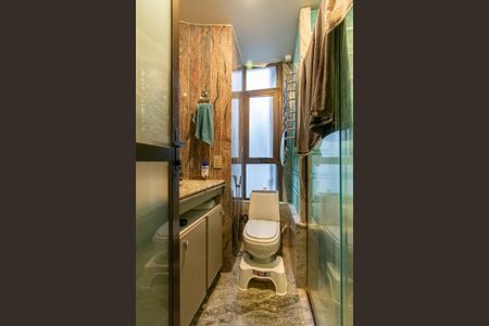 Apartamento para alugar com 176m², 3 quartos e 1 vaga Apartamento para alugar com 176m², 3 quartos e 1 vagaBanheiro