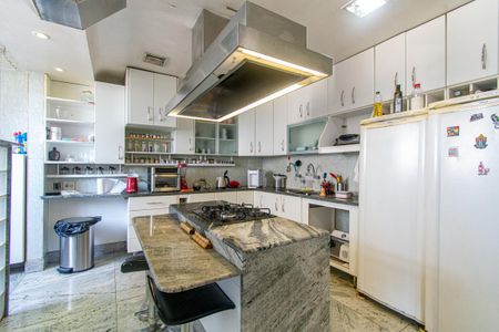 Apartamento para alugar com 176m², 3 quartos e 1 vaga Apartamento para alugar com 176m², 3 quartos e 1 vagaCozinha