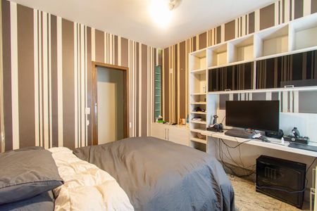 Apartamento para alugar com 176m², 3 quartos e 1 vaga Apartamento para alugar com 176m², 3 quartos e 1 vagaQuarto 1