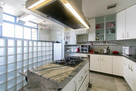 Apartamento para alugar com 176m², 3 quartos e 1 vaga Apartamento para alugar com 176m², 3 quartos e 1 vagaCozinha