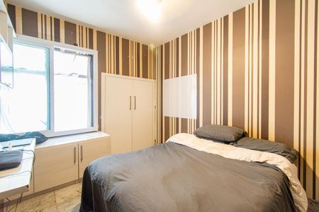 Apartamento para alugar com 176m², 3 quartos e 1 vaga Apartamento para alugar com 176m², 3 quartos e 1 vagaQuarto 1