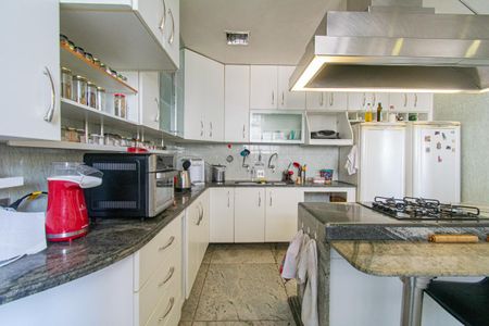 Apartamento para alugar com 176m², 3 quartos e 1 vaga Apartamento para alugar com 176m², 3 quartos e 1 vagaCozinha