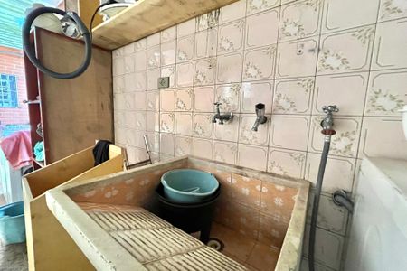 Casa à venda com 285m², 5 quartos e 3 vagasÁrea de Serviço