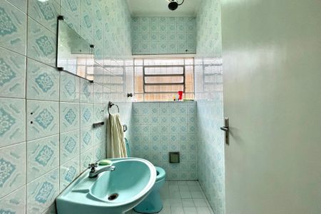 Casa à venda com 285m², 5 quartos e 3 vagasLavabo