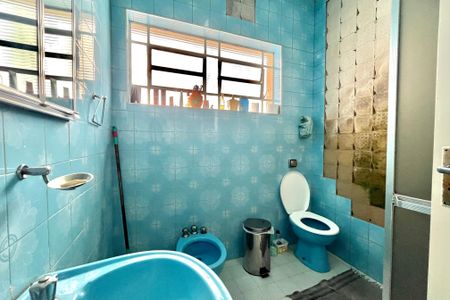 Casa à venda com 285m², 5 quartos e 3 vagasBanheiro Corredor