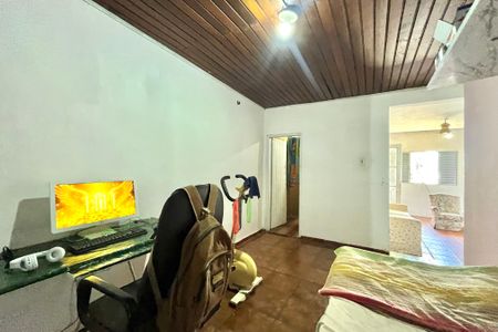Casa à venda com 285m², 5 quartos e 3 vagasEdícula