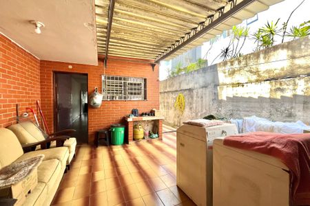 Casa à venda com 285m², 5 quartos e 3 vagasQuintal