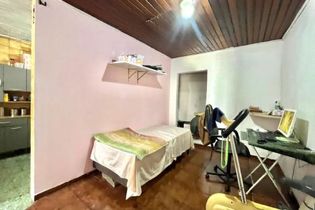 Casa à venda com 285m², 5 quartos e 3 vagasEdícula