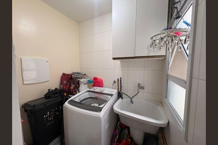 Apartamento à venda com 71m², 3 quartos e 1 vagaÁrea de Serviço