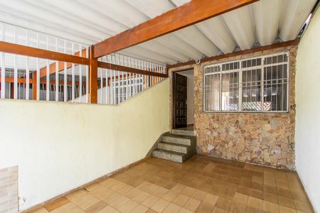 Casa à venda com 74m², 2 quartos e 1 vagaGaragem