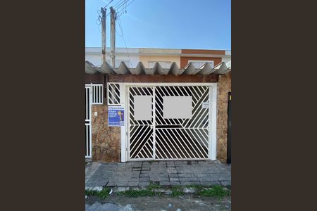 Casa à venda com 74m², 2 quartos e 1 vagaFachada + placa 