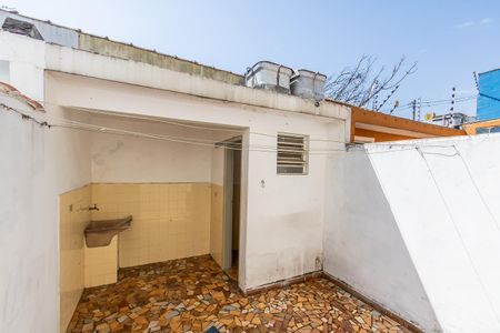 Casa à venda com 74m², 2 quartos e 1 vagaÁrea de Serviço
