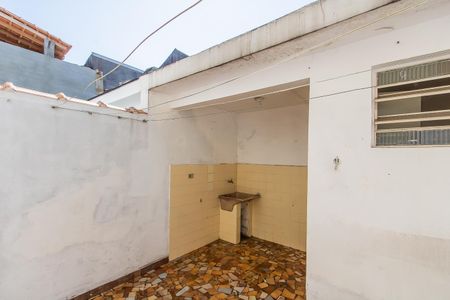 Casa à venda com 74m², 2 quartos e 1 vagaÁrea de Serviço