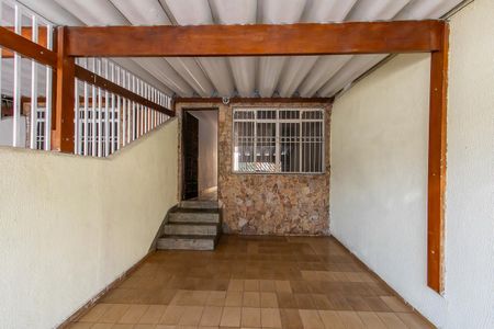 Casa à venda com 74m², 2 quartos e 1 vagaGaragem