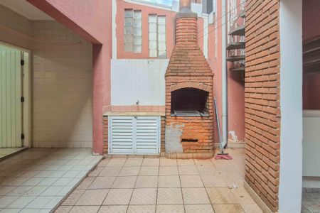 Casa de condomínio à venda com 239m², 4 quartos e 2 vagasChurrasqueira