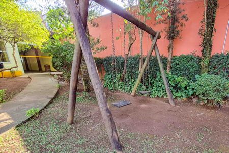 Casa de condomínio à venda com 239m², 4 quartos e 2 vagasÁrea comum - Playground