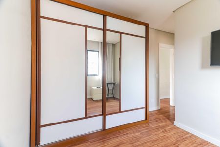 Apartamento para alugar com 73m², 2 quartos e 2 vagasSuíte