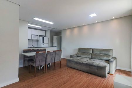 Sala de apartamento para alugar com 2 quartos, 73m² em Granja Viana, Cotia