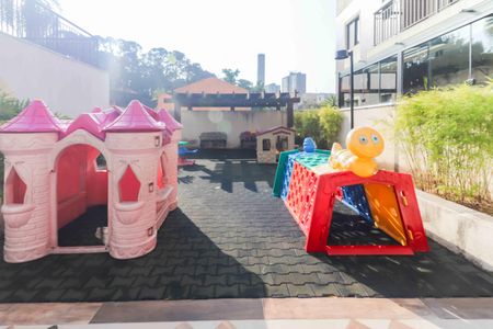 Apartamento para alugar com 73m², 2 quartos e 2 vagasÁrea comum - Playground