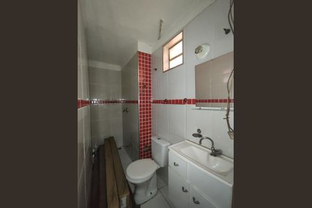 Casa à venda com 225m², 5 quartos e 2 vagasBanheiro 2