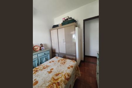 Casa à venda com 225m², 5 quartos e 2 vagasQuarto 3