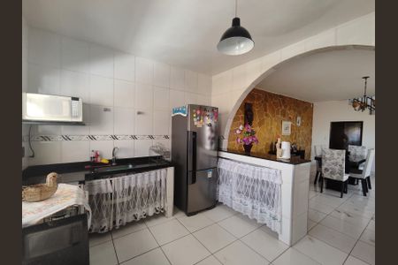 Casa à venda com 225m², 5 quartos e 2 vagasCozinha