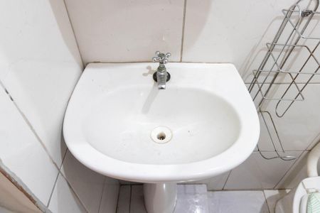 Casa para alugar com 55m², 1 quarto e sem vagaBanheiro