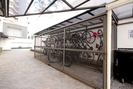 Apartamento à venda com 102m², 3 quartos e 1 vagaÁrea comum