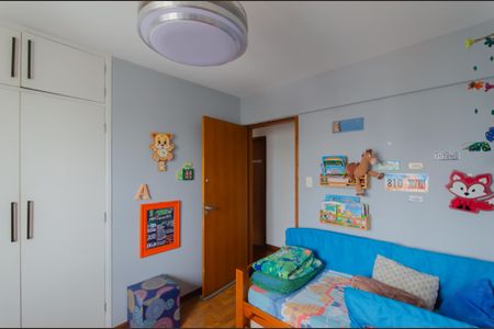 Apartamento à venda com 102m², 3 quartos e 1 vagaQuarto 2