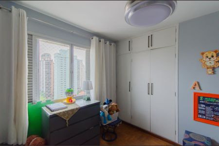 Apartamento à venda com 102m², 3 quartos e 1 vagaQuarto 2